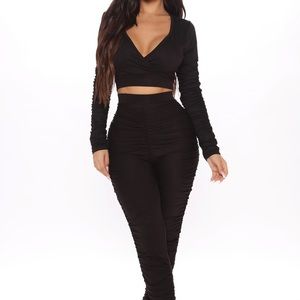 Fashion Nova ruched set